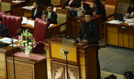 Ketua DPR RI Bambang Soesatyo saat Rapat Paripurna DPR, Jumat (18/5).