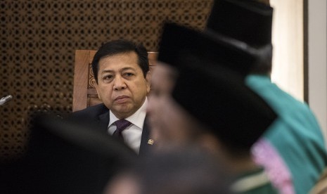 Ketua DPR Setya Novanto menerima kunjungan pengurus GP Anshor di Komplek Parlemen Senayan, Jakarta, Selasa (11/4). 