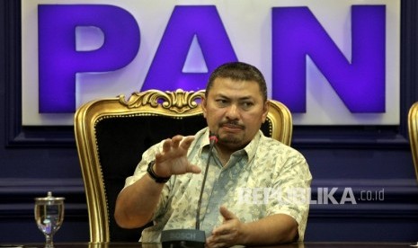 Ketua Fraksi PAN DPR RI Mulfachri Harahap 