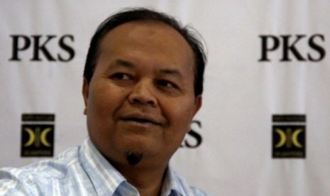 Ketua Fraksi PKS, Hidayat Nur Wahid