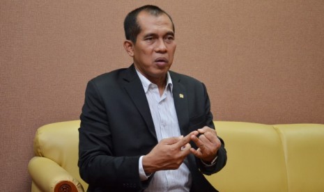 Ketua Komisi I DPR RI Abdul Kharis Almasyhari.