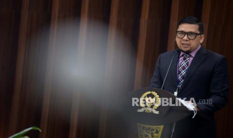 Pencoblosan pemilihan umum (Pemilu) serentak 2024 disepakati digelar 14 Februari 2024. Putusan tersebut disepakati dalam rapat kerja Komisi II DPR dengan Kementerian Dalam Negeri (Kemendagri), Komisi Pemilihan Umum (KPU), dan Badan Pengawas Pemilu (Bawaslu) hari ini. (Foto: Ketua Komisi II DPR RI Ahmad Doli Kurnia Tanjung)