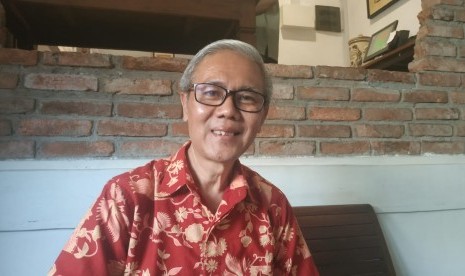 Ketua Komisi pendidikan dan Kaderisasi MUI, Dr Sudarnoto Abdul Hakim saat ditemui di Jl. Ciniki Raya, Menteng, Jakarta Pusat, Sabtu (20/7). 