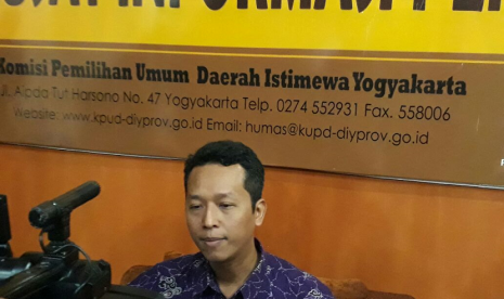 Ketua KPU DIY, Hamdan Kurniawan, saat ditemui di Kantor KPU DIY, Jumat (22/12).