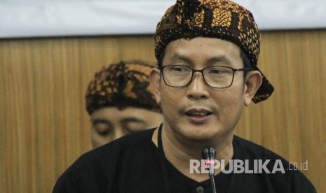 Ketua KPU Jawa Barat Yayat Hidayat