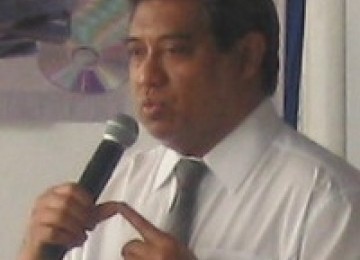 ketua LSF Dr. Mukhlis Paeni 