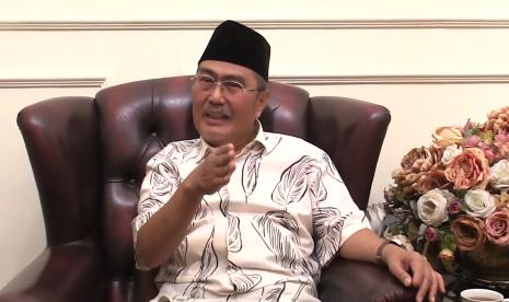 Ketua Mahkamah Konstitusi (MK) pertama, Jimly Asshiddiqiie, menyebut Anwar Usman divonis telah melanggar etik bukan peraturan.