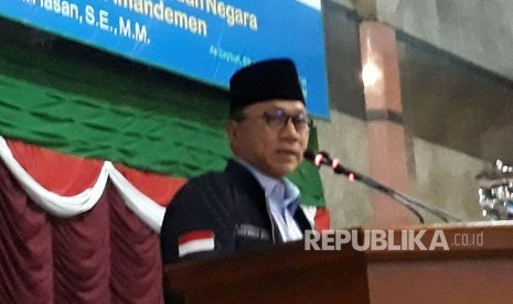 Ketua Majelis Permusyawaratan Rakyat (MPR) RI Zulkifli Hasan melakukan kunjungan sekaligus kuliah umum ke Kampus Institut Agama Islam Al-Zaytun Indonesia (IAI Al-Azis) Kabupaten Indramayu, Jawa Barat, Jumat (19/1). 