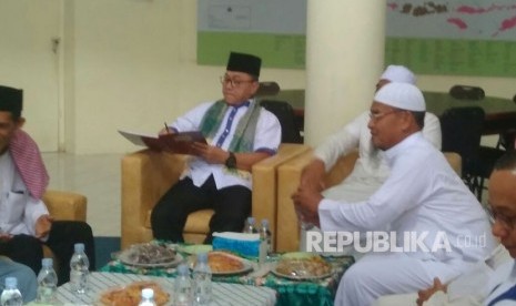 Ketua Majelis Permusyawaratan Rakyat Republik Indonesia Zulkifli Hasan mengunjungi Pondok Pesantren Hidayatullah, Balikpapan, Kalimantan Timur untuk menyampaikan Sosialisasi Empat Pilar dan Silaturahmi Kebangsaan, Jumat (15/12).