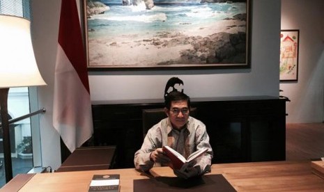 Ketua MK Hamdan Zoelva di perpustakaan Museum Kepresidenan Istana Bogor.