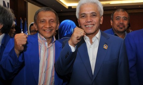 Ketua MPP PAn Amien Rais bersama Ketua Umum PAN Hatta Rajasa