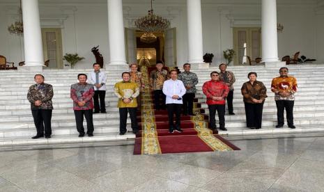 Ketua MPR RI Bambang Soesatyo memastikan Presiden Joko Widodo akan hadir secara fisik dalam Sidang Tahunan MPR RI yang akan digelar pada Jumat, 14 Agustus 2020. Semula direncanakan penyampaian laporan kinerja lembaga negara akan disampaikan langsung oleh para pimpinan lembaga negara melalui Sidang Tahunan MPR RI.