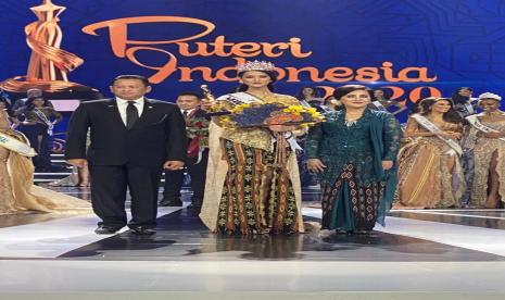 Ketua MPR RI Bambang Soesatyo mengajak Puteri Indonesia 2020 Ayu Maulida Putri dan para finalis Puteri Indonesia untuk menjadi Duta Empat Pilar MPR RI.