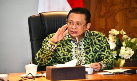 Ketua MPR RI Bambang Soesatyo mengungkapkan, lahirnya konflik sosial (konflik horisontal) di masyarakat lebih sering terjadi karena dipicu kesalahpahaman. Misalnya pada bulan Januari 2018, sekelompok orang dari suatu Ormas keagamaan melakukan penyerangan dan pembakaran markas Ormas lain di Bogor, karena dipicu oleh kabar bohong (hoax) di media sosial tentang penusukan salah satu anggota Ormas keagamaan tersebut.