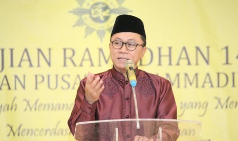 Ketua MPR RI, Zulkifli Hasan, menghadiri Penutupan Pengkajian Ramadhan 1438 yang diselenggarakan Pimpinan Pusat Muhammadiyah di Fakultas Kedokteran Universitas Muhammadiyah, Jakarta, Rabu (7/6). 