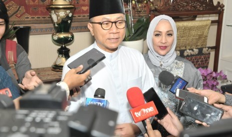 Ketua MPR Zulkifli Hasan saat halal bihalal Idul Fitri, Jumat (15/6).