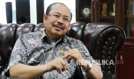 Ketua Ombudsman Republik Indonesia, Amzulian Rifai. (Republika/ Darmawan)