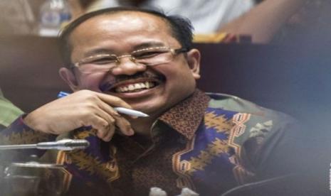 Ketua Ombudsman RI periode 2016-2021 Amzulian Rifai mendaftar calon komisioner Komisi Yudisial (KY).