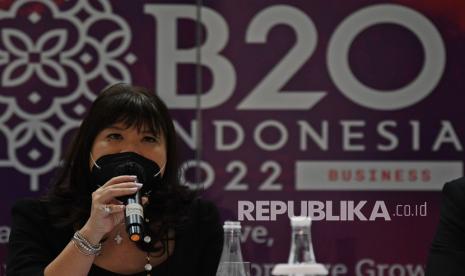 Konferensi pers pertemuan perdana Task Force and Action Council B20 Indonesia Summit 2022.  The Institute of Chartered Accountants in England and Wales (ICAEW) akan berpartisipasi dalam B20 Indonesia 2022, yang merupakan forum dialog resmi G20 dengan komunitas bisnis global, sebagai anggota Satuan Tugas Integritas dan Kepatuhan (Integrity and Compliance Task Force).