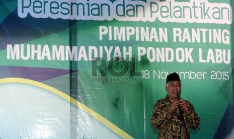 Ketua Pimpinan Ranting Muhammadiyah Pondok Labu Din Syamsuddin sedang memberikan kata sambutannya, pada acara Peresmian dan Pelantikan Pimpinan Ranting Muhammadiyah Pondok Labu di Jakarta, Rabu (18/11).