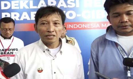 Ketua Relawan Himpunan Pertukangan Indonesia Utomo Prabowo mendeklarasikan dukungan bagi Prabowo Gibran.