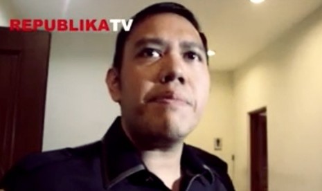 Ketua Umum dari organisasi sayap Partai Golkar, Angkatan Muda Pembaharuan Indonesia (AMPI) Dave Laksono