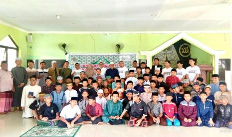 Ketua Umum Dewan Masjid Indonesia (DMI) Jusuf Kalla mengatakan terdapat tiga agenda yang digagas DMI memasuki usianya ke-50 tahun. JK mengatakan tiga agenda DMI itu, yakni membuat program masjid membangun masjid, DMI Award, dan lembaga amal zakat dan wakaf. Masuki Usia 50 Tahun, DMI Gagas Tiga Agenda Strategis Masjid