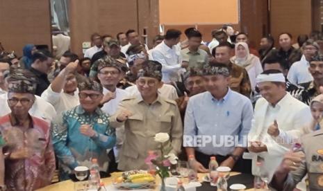 Ketua Umum Dewan Pimpinan Nasional Himpunan Kerukunan Tani Indonesia (HKTI) Fadli Zon melantik kepengurusan Dewan Pimpinan Daerah (DPD) HKTI Jawa Barat periode 2024-2029 di Bandung. 