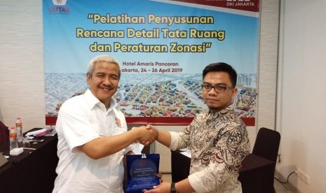 Ketua Umum DPP Realestat Indonesia (REI) Soelaeman Soemawinata