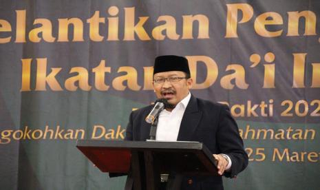  Ketua Umum Ikatan Dai Indonesia (Ikadi), KH Dr Ahmad Kusyairi Suhail.