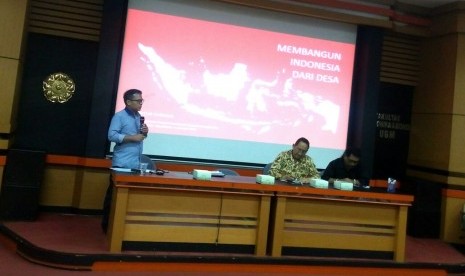 Ketua Umum INTANI Guntur Subagja mengupas materi 