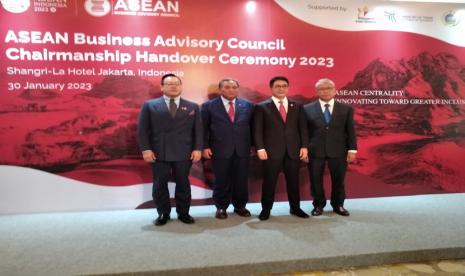 Ketua Umum KADIN Indonesia sekaligus Ketua ASEAN-BAC (Business Advisory Council) 2023, Arsjad Rasjid mengatakan visi Indonesia dalam Keketuaan ASEAN untuk memperkuat konektivitas atau hubungan antar negara di wilayah Asia Tenggara melalui peran krusial kelompok bisnis atau swasta.