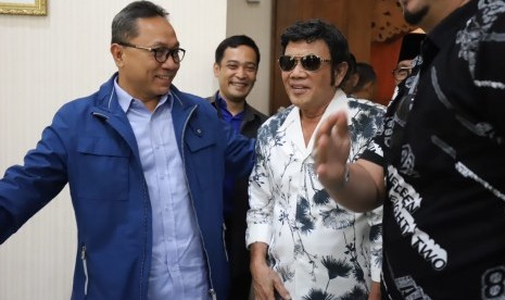 Ketua Umum Partai Amanat Nasional (PAN) Zulkifli Hasan bersama Rhoma Irama