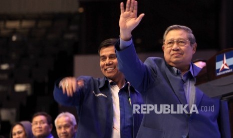  Ketua Umum Partai Demokrat Susilo Bambang Yudhoyono 