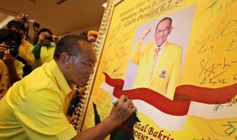 Ketua Umum Partai Golkar, Aburizal Bakrie