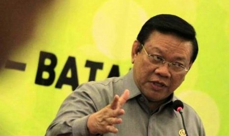 Ketua Umum Partai Golkar Agung Laksono yang diakui pemerintah.