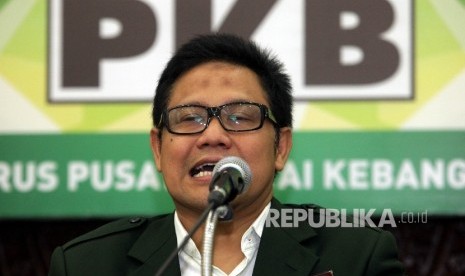 Ketua Umum Partai Kebangkitan Bangsa, Muhaimin Iskandar saat memberikan keterangan pers terkait Mukernas PKB di Jakarta, Selasa (2/2). 