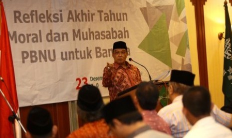 Ketua Umum Pengurus Besar Nahdlatul Ulama (PBNU) Said Aqil Siradj memberikan paparan mengenai Pesan Moral Kebangsaan Catatan Akhir Tahun 2015 di Jakarta, Rabu (23/12).