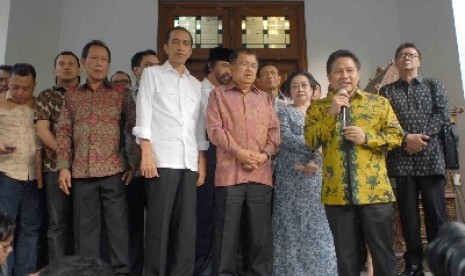 Ketua Umum PKB, Muhaimin Iskandar (kedua kanan).