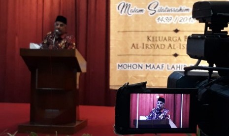 Ketua Umum PP Al-Irsyad Al-Islamiyyah, Dr Faisol N Bin Madi berpidato di Malam Silaturrahim Idul Fitri 1439 H di Balai Pertemuan Langen Palikrama, Jakarta, Selasa (11/7) malam. 