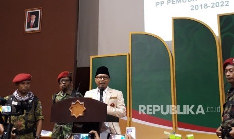  Jubir Menteri Agama Sunanto atau  akrab disapa Cak Nanto. 