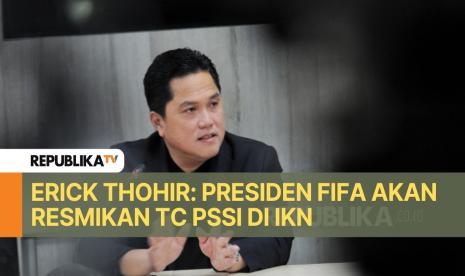 Ketua Umum PSSI Erick Thohir menyampaikan keterangan terkait naturalisasi pemain di gedung Dirjen Imigrasi Kemenkumham, Jakarta Selatan pada Kamis (19/9/2024). Dalam keterangannya Menteri Hukum dan HAM Supratman Andi Agtas mendukung proses naturalisasi atlet yang dilakukan PSSI dan Perbasi untuk kemajuan olahraga Indonesia.