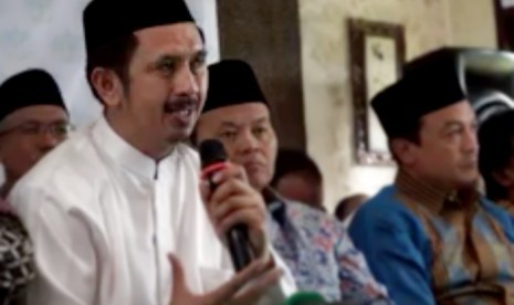 Ketua Umum Wahdah Islamiyah ustaz Muhammad Zaitun Rasmin 