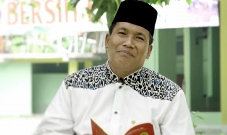 Ketua Yayasan Dinamika Umat, Ustaz Hasan Basri Tanjung