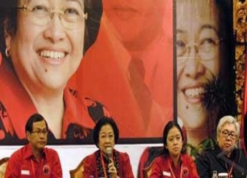 Ketua Umum DPP PDIP, Megawati, saat menggelar jumpa pers