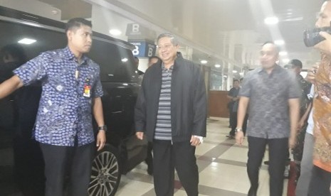 Ketum Partai Demokrat, Susilo Bambang Yudhoyono (SBY) telah keluar rawat inap dari RSPAD Gatot Subroto, Kamis (19/7) petang. 