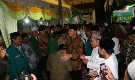 Ketum PPP Suryadharma Ali bertemu kadernya di Meulaboh, Aceh. 