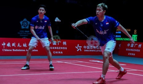 Kevin Sanjaya Sukamuljo/Marcus Fernaldi Gideon saat tampil di BWF World Tour Finals 2019.