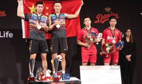 Kevin Sanjaya Sukamuljo/Marcus Fernaldi Gideon finis sebagai peringkat kedua pada Denmark Open Super Series Premier 2017. Kevin/Marcus takluk dari pasangan juara dunia 2017, Zhang Nan/Liu Cheng, dengan skor 16-21, 24-22, 19-21 pada laga final.