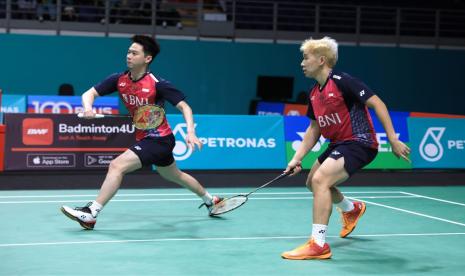 Pebulu tangkis ganda putra Indonesia, Kevin Sanjaya Sukamuljo/Marcus Fernaldi Gideon (kanan) 